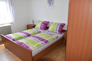 3 Schlafzimmer, WLAN, Bettwäsche