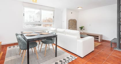 Wonderful house with garden close to Salinas beach