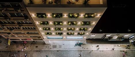 Suite with Terrace & Acropolis View | Terrace/patio