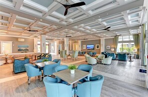 Interior - AVAILABLE NOW - Harbour Isle - 3 Brdm / 3 Bath - Sleep 8 - 30 DAY MIN RENTAL (Bradenton)