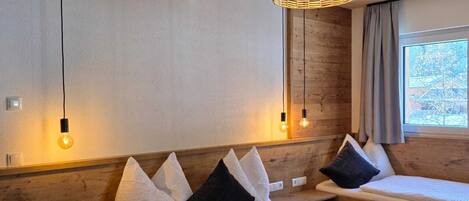 2 bedrooms, WiFi, bed sheets