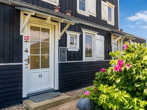 Exterior detail - "Barrit" - 50m to the fjord by Interhome (Vestervig)