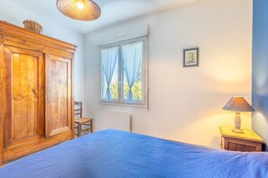 3 chambres, fer et planche à repasser, Wi-Fi