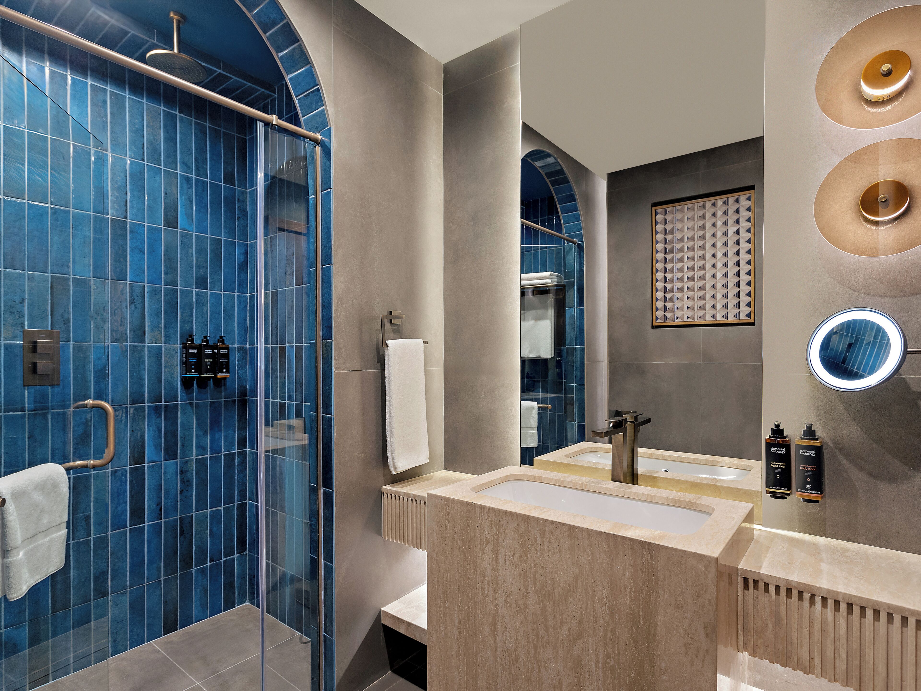 Privilege King | 浴室 | 吹风机、拖鞋