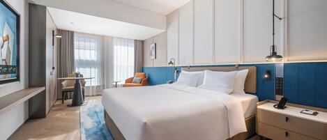 Superior Room, 1 King Bed | Front of property