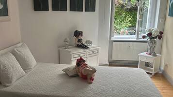 2 habitaciones, tabla de planchar con plancha, wifi y ropa de cama