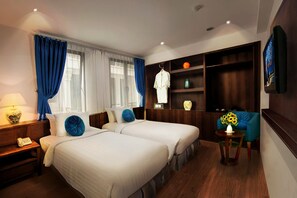 Värdeförvaringsskåp på rummet, skrivbord, gratis wi-fi och sängkläder