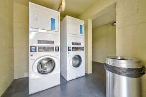 Interior - Legacy Grand Studio in Prime Spot (Kissimmee)