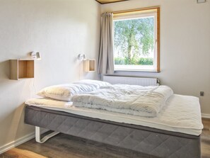 6 bedrooms, internet