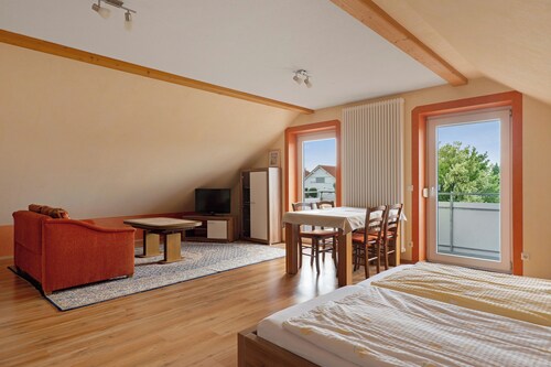 Apartment 'Apfelbaum' mit Balkon und WLAN