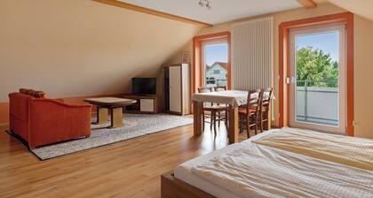 Apartment 'Apfelbaum' mit Balkon und WLAN