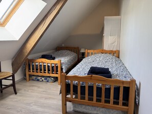 2 bedrooms, bed sheets - Charmante maison à PADIRAC (Padirac)
