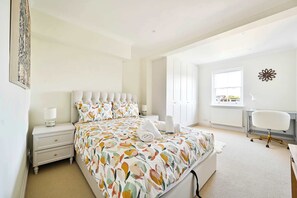 1 Schlafzimmer, Schreibtisch, Bügeleisen/Bügelbrett, WLAN