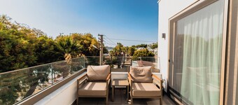 Casa Colore Boutique House