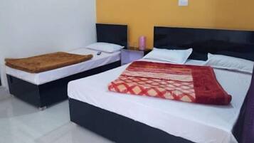 Classic-Doppelzimmer, Balkon, Bergblick | Kostenloses WLAN