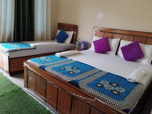 Chambre Double Classique, vue montagne | Vue sur la ville