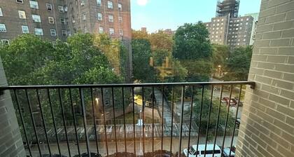 Large 1-bedroom apartment in New York City- Manhattan