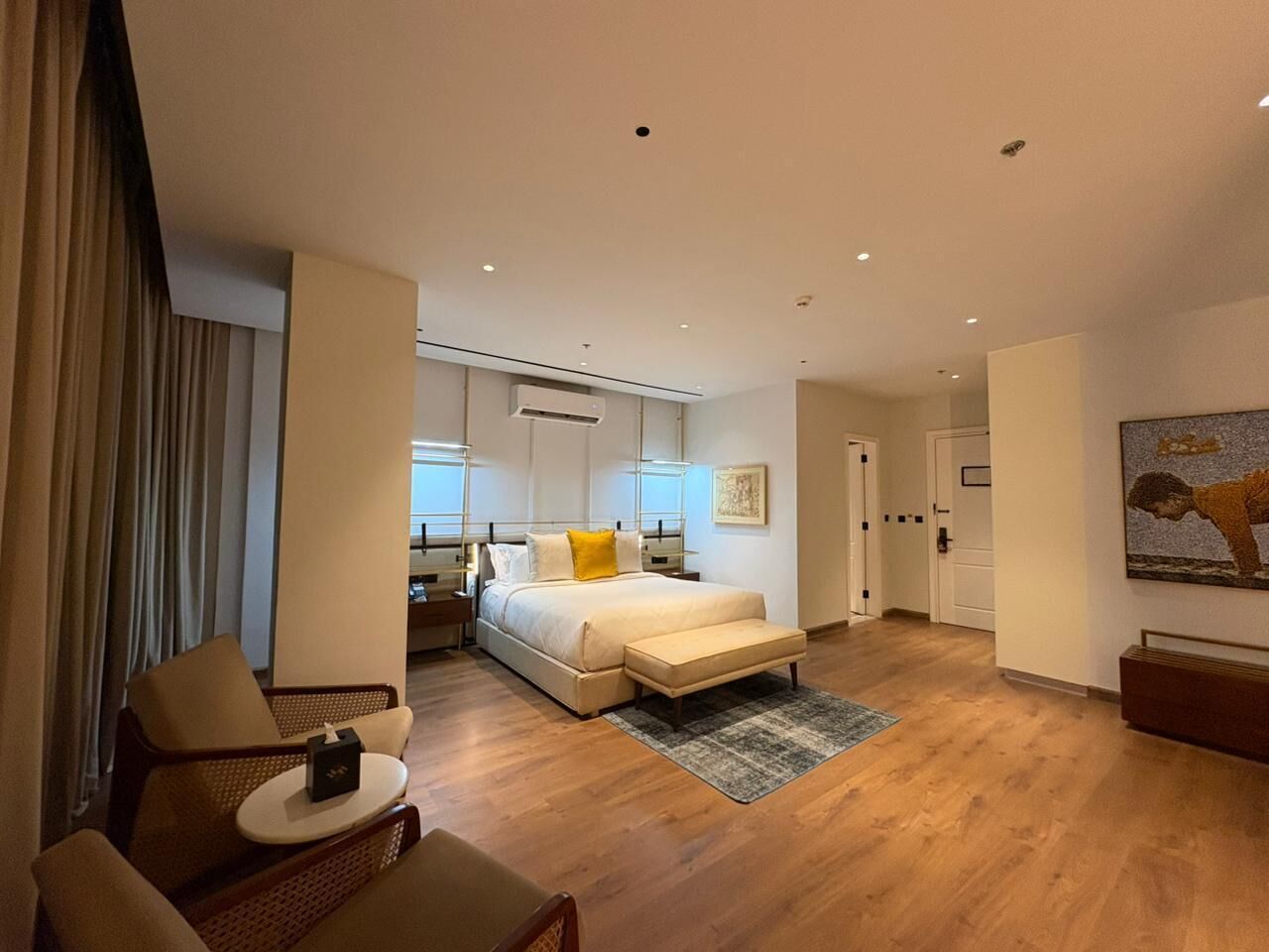Junior Suite | Roupas de cama premium, frigobar, quartos à prova de som