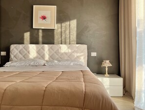1 bedroom, iron/ironing board, travel crib, WiFi