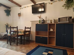 Interior - Cozy studio at the foot of the slopes with terrace (Enchastrayes)