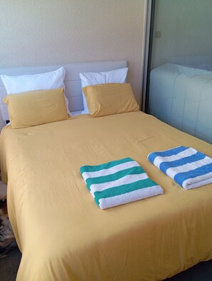 2 slaapkamers, gratis wifi, beddengoed