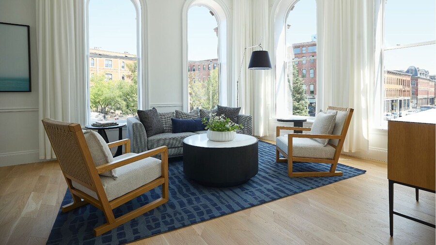 The Docent's Collection at 178 Middle Street