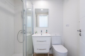 Rumah | Kamar mandi | Pengering rambut