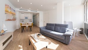 Living area - House in Las Palmas by Playa de Las Canteras (Las Palmas de Gran Canaria)