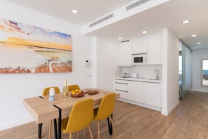 House | Private kitchen - House in Las Palmas by Playa de Las Canteras (Las Palmas de Gran Canaria)