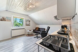 Interior - Baltic Sea Apartment Ostseeclick Damp with E-Bikes and Full Service Included (Damp)