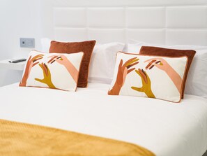 1 bedroom, laptop workspace, iron/ironing board - Studio by Las Canteras Beach, Gran Canaria (Las Palmas de Gran Canaria)