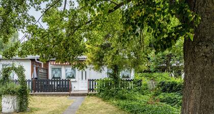 Holiday Home 'Bungalow 91' with Private Terrace and Private Garden