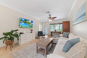 House, Multiple Beds, Pool Access, Pool View (Ocean House) | Living area | 42-inch flat-screen TV with digital channels