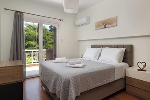 4 slaapkamers, een kluis op de kamer, een strijkplank/strijkijzer