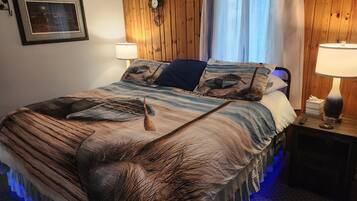1 bedroom, WiFi, bed sheets