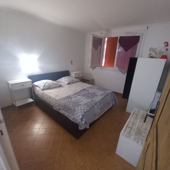 1 Schlafzimmer, Bügeleisen/Bügelbrett, WLAN, Bettwäsche