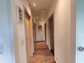 Interior - Holiday Apartment 'Andreas' with Mountain View and Wi-Fi (Sankt Blasien)