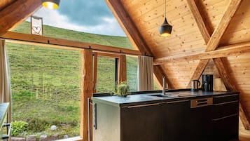 Réfrigérateur, four, plaque de cuisson, lave-vaisselle