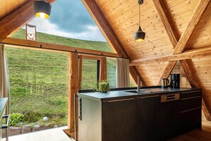 Kühlschrank, Ofen, Herdplatte, Geschirrspüler