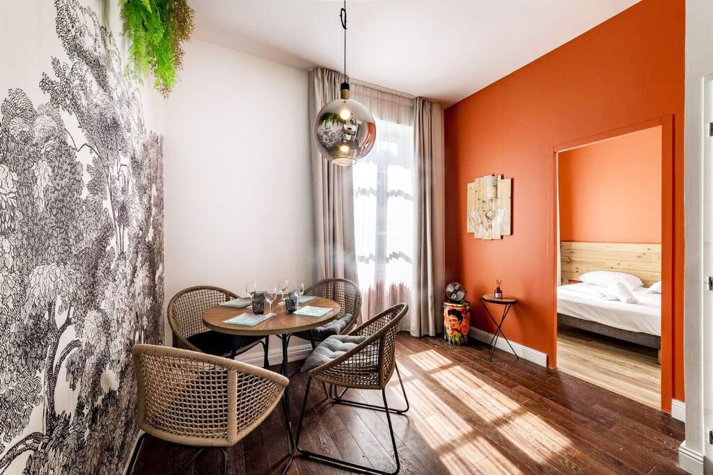 Televisión de pantalla plana 50 cm con canales de televisión por cable