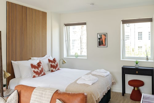 Broughton Market Aparthotel