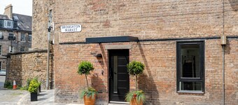 Broughton Market Aparthotel