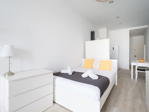 1 bedroom, laptop workspace, iron/ironing board