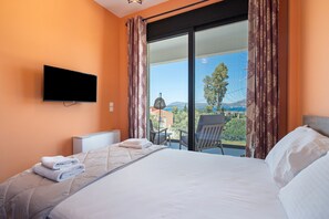 2 chambres, fer et planche Ă repasser, Wi-Fi, draps fournis