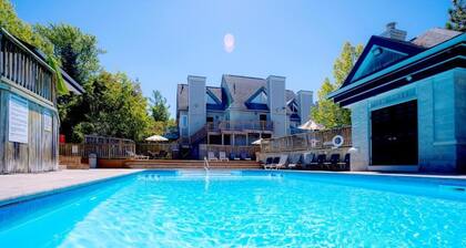 Updated Blue Mountain studio North Creek