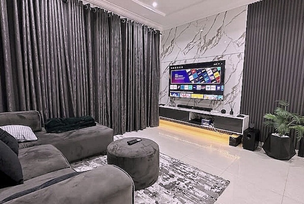 Smart TV