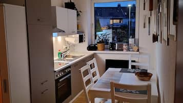 Micro-ondes, plaque de cuisson