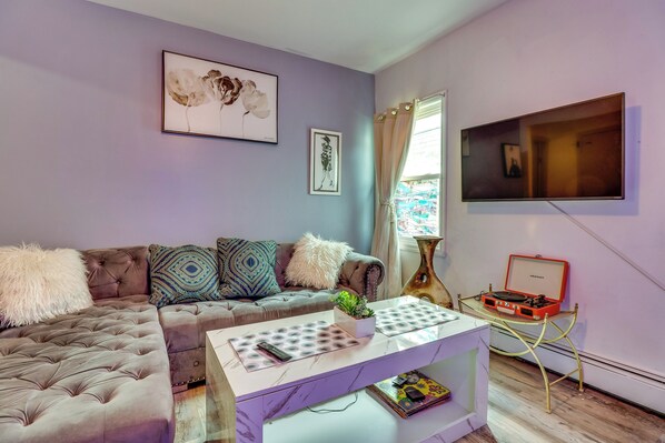 Front of property - 3 Mi to Dtwn Newark: Eclectic & Walkable Apt! (Newark)