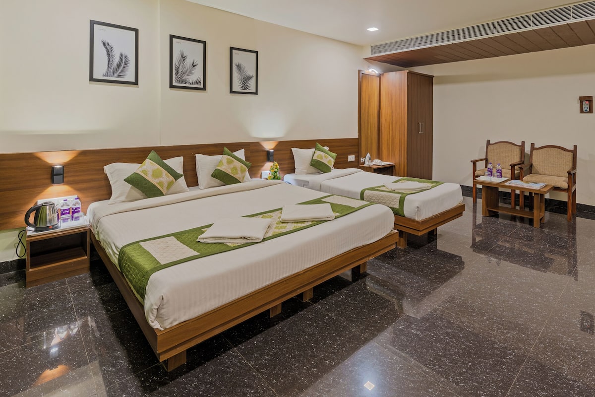 Executive Room AC 300 Square Feet | Beddengoed