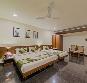 Executive Room AC 300 Square Feet